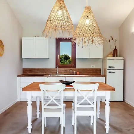 La Casa Di Debora בית נופש